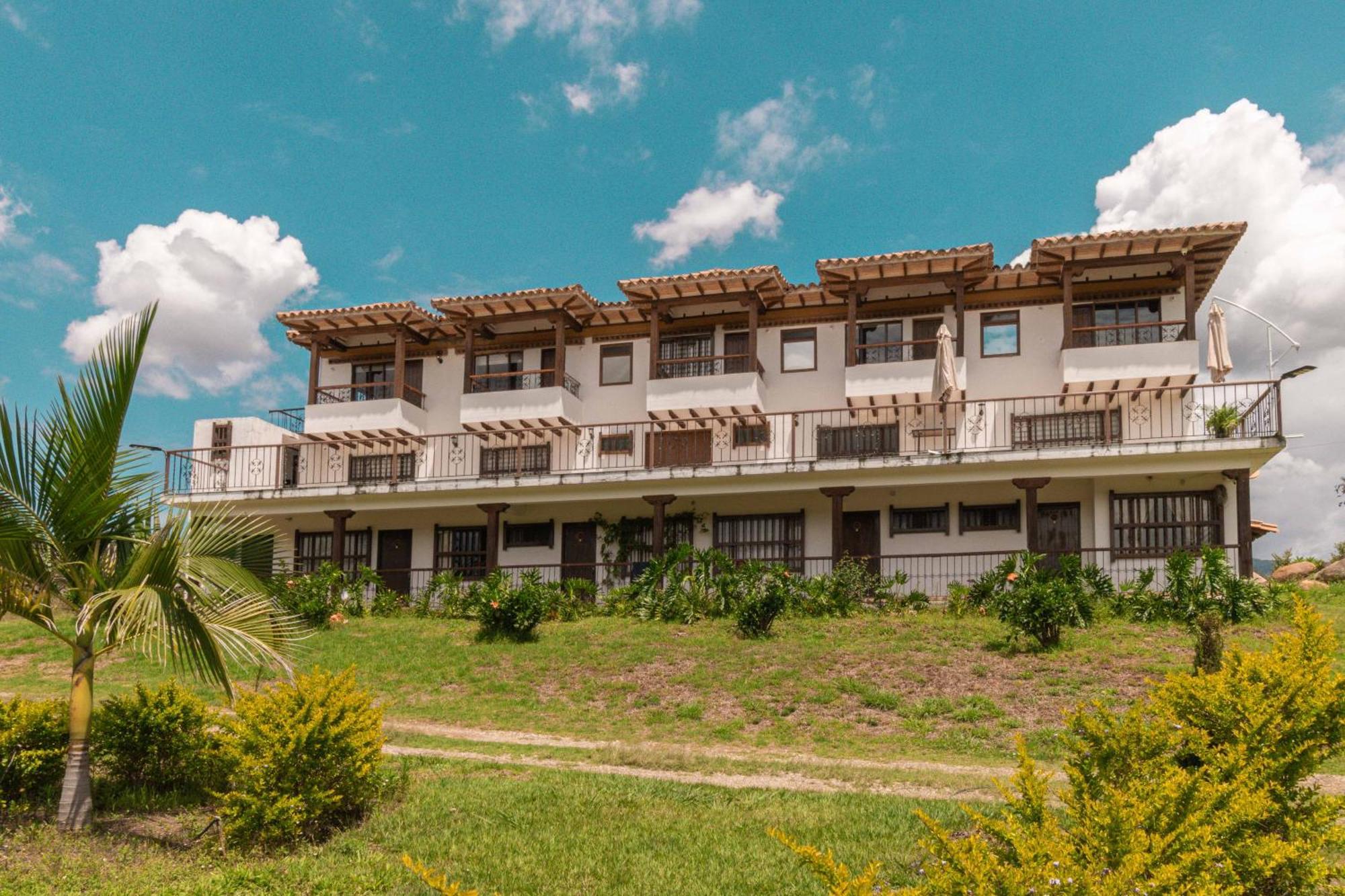 Artemisa Hotel Santa Sofia  Exterior photo